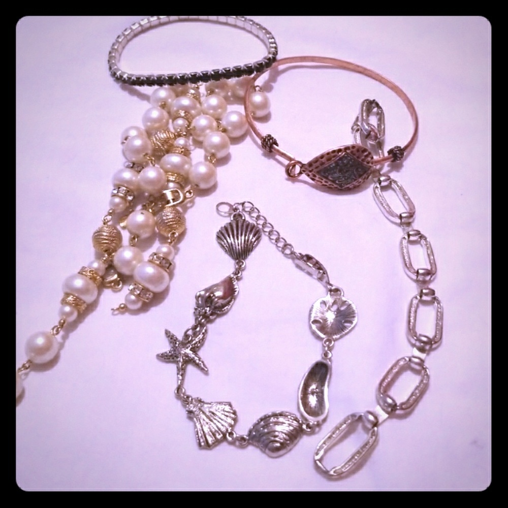 5 Bracelets